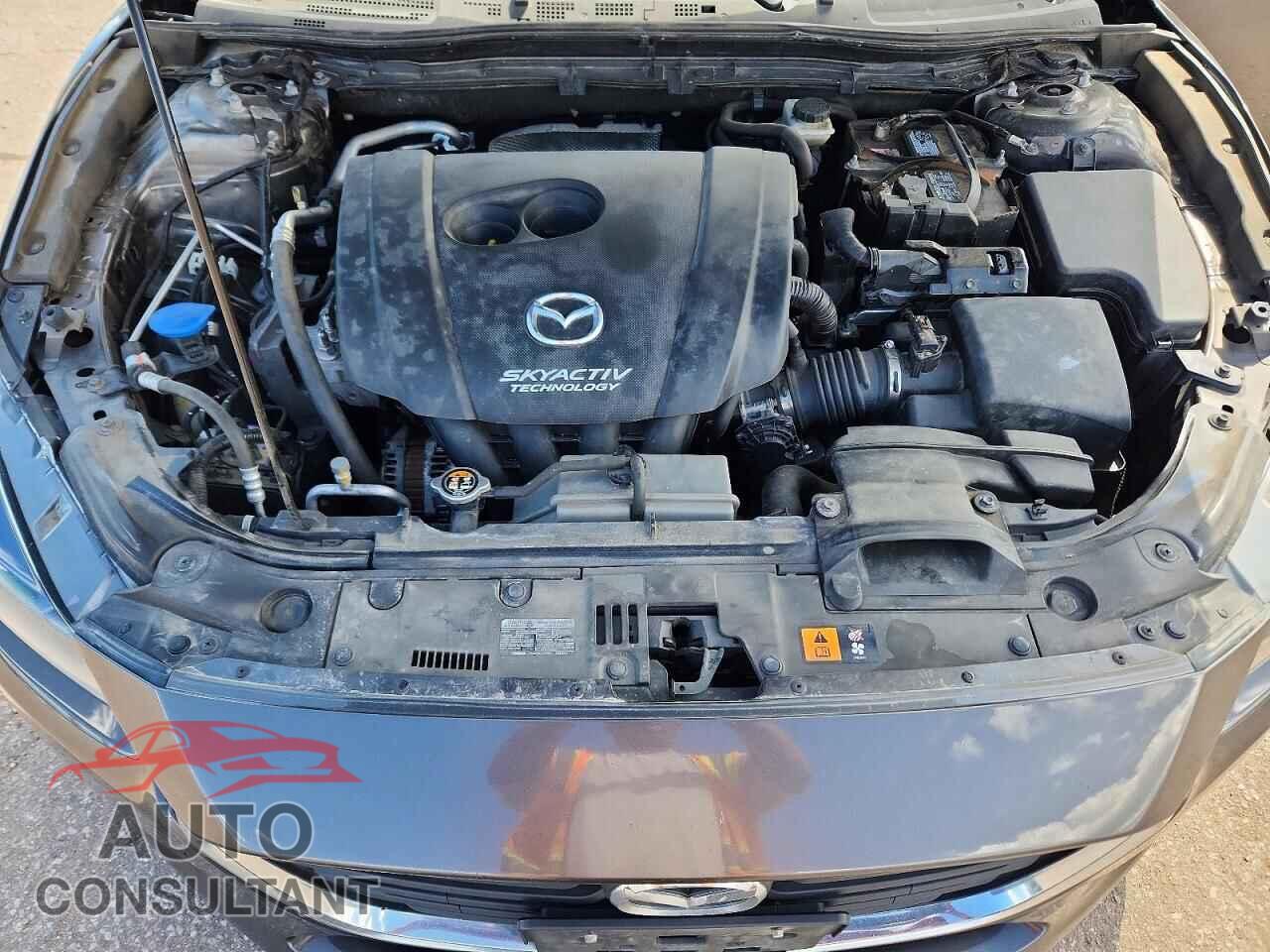 MAZDA 3 2017 - 3MZBN1V79HM101047