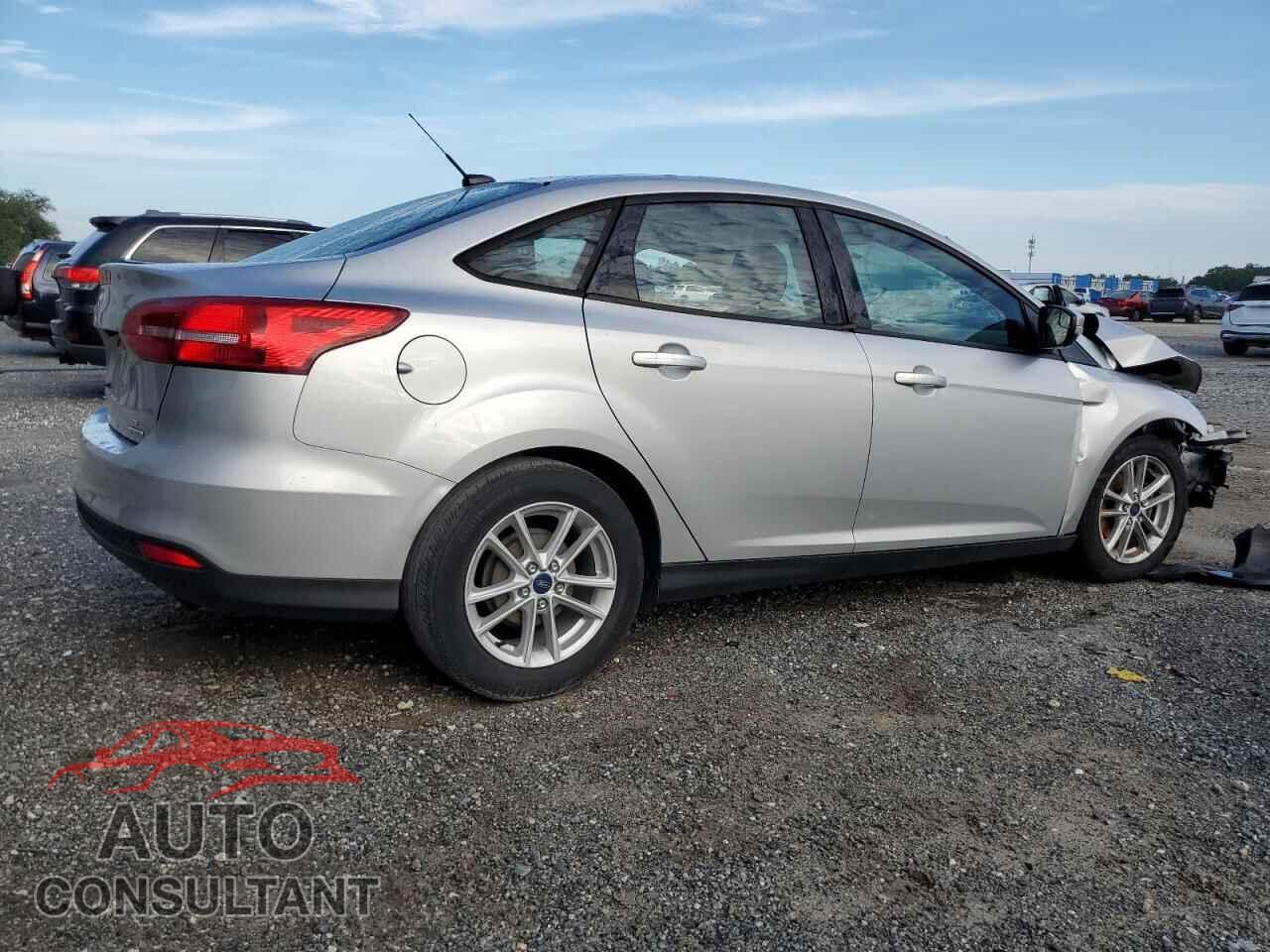 FORD FOCUS 2015 - 1FADP3F23FL376342