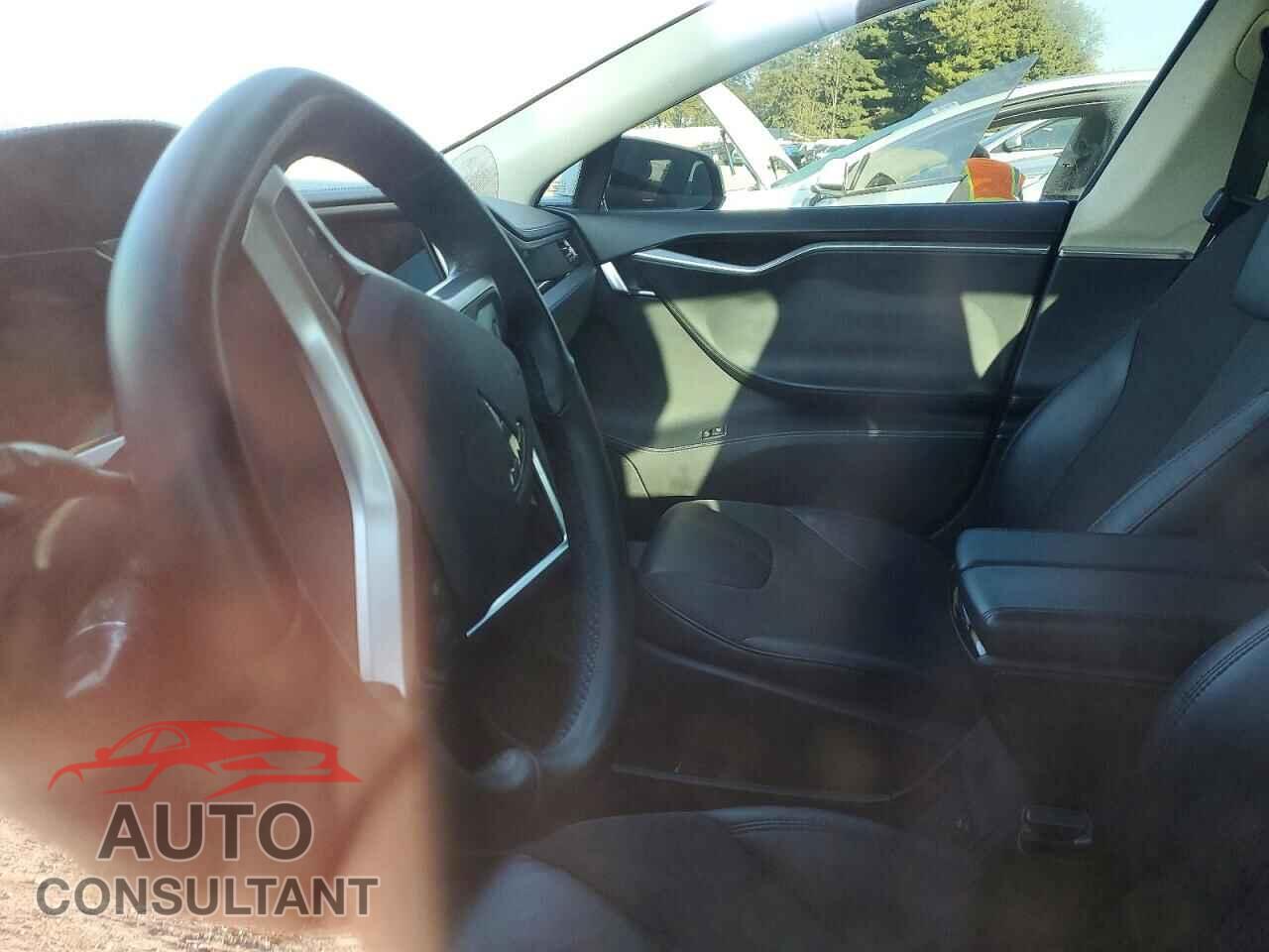 TESLA MODEL S 2013 - 5YJSA1CN7DFP26366
