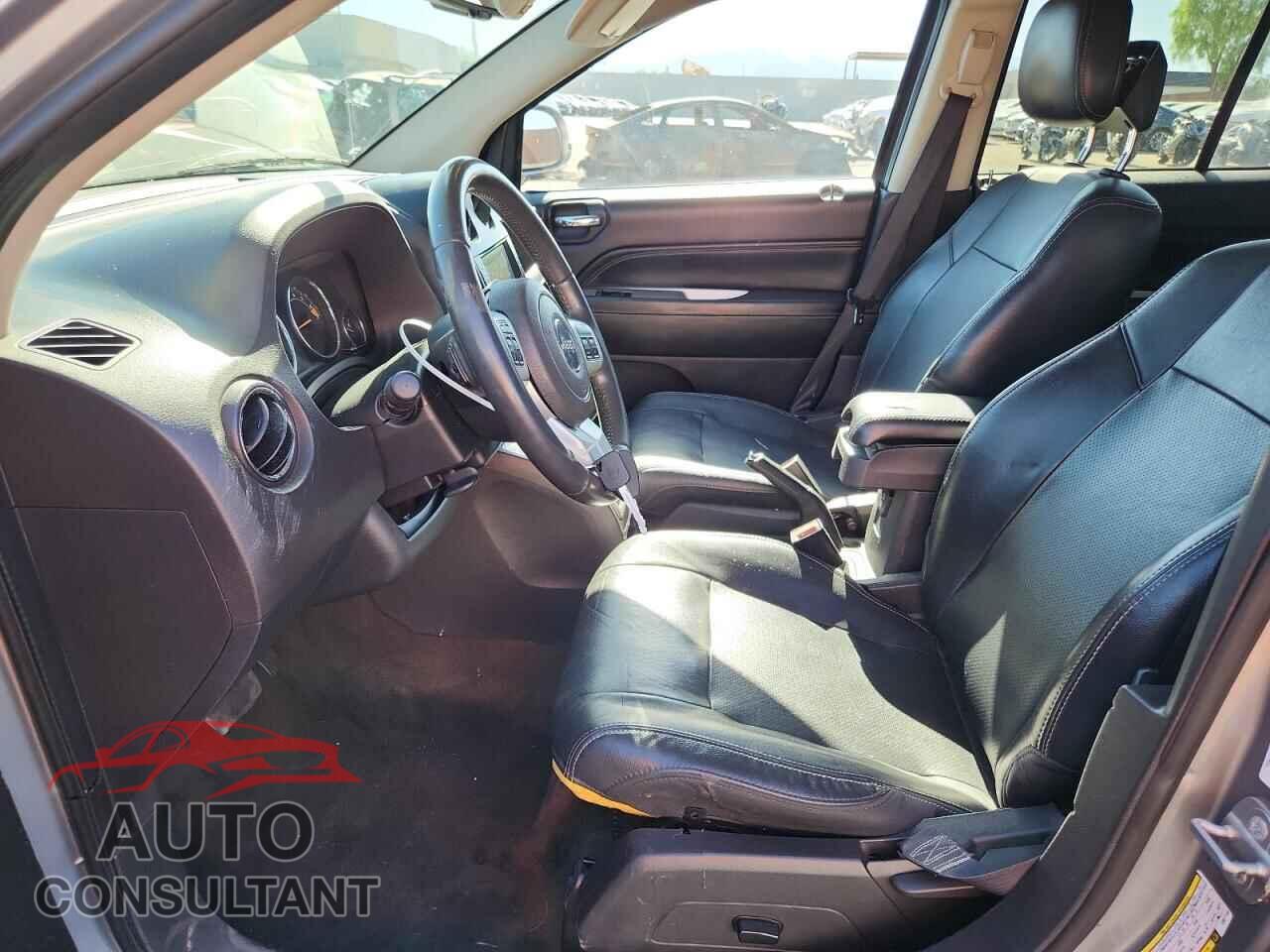 JEEP COMPASS 2014 - 1C4NJCCB2ED877140