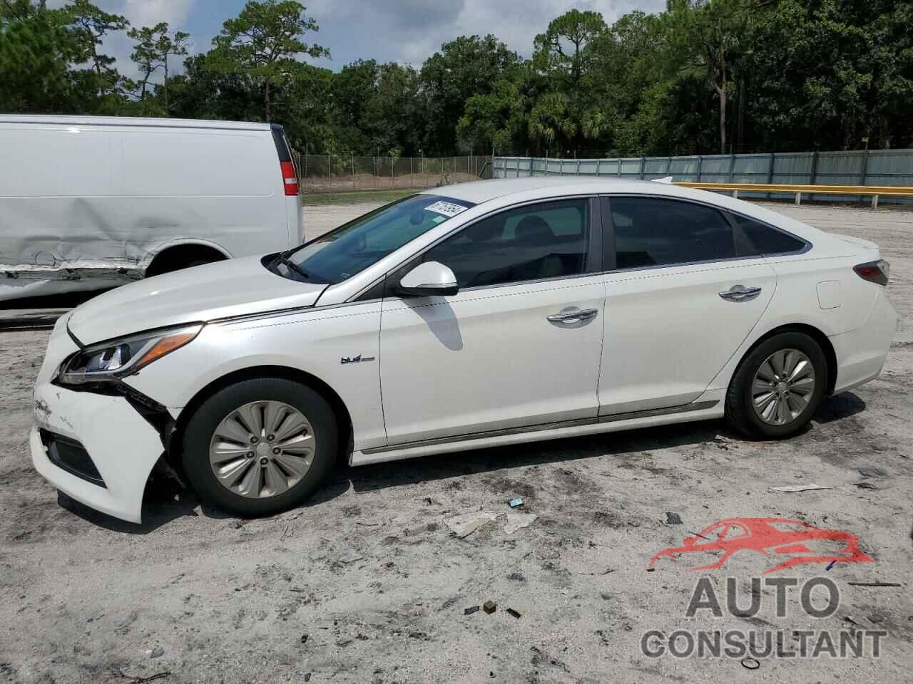 HYUNDAI SONATA 2016 - KMHE24L11GA013691