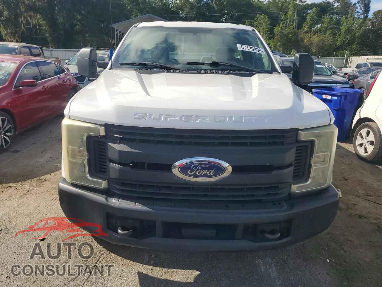 FORD F250 2017 - 1FTBF2A67HEB14615