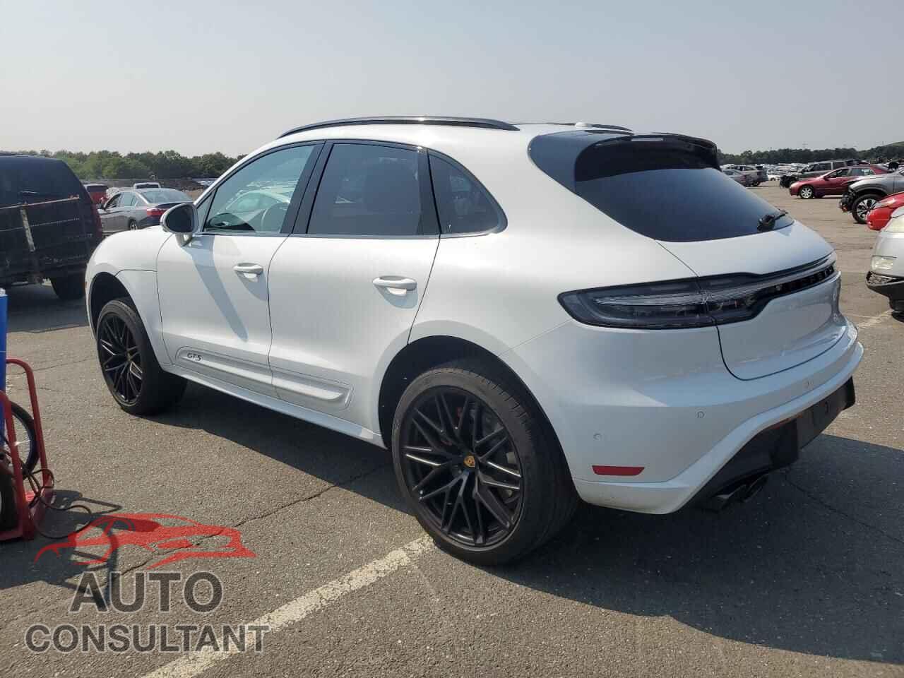 PORSCHE MACAN 2022 - WP1AF2A56NLB30135