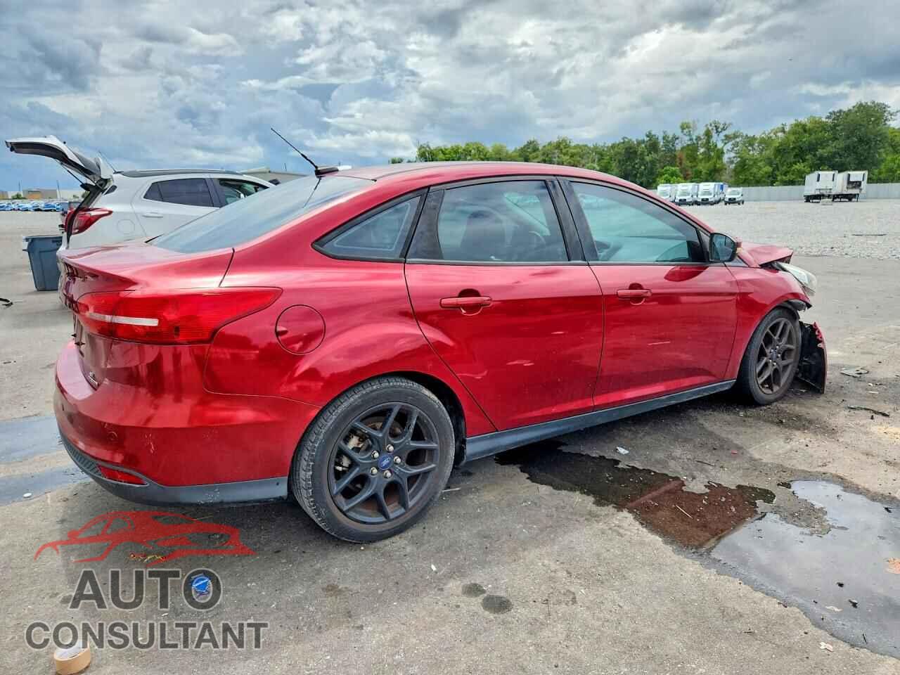 FORD FOCUS 2016 - 1FADP3F23GL266330