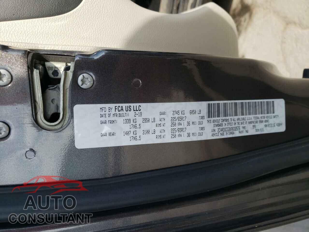 DODGE CARAVAN 2019 - 2C4RDGCG3KR632576