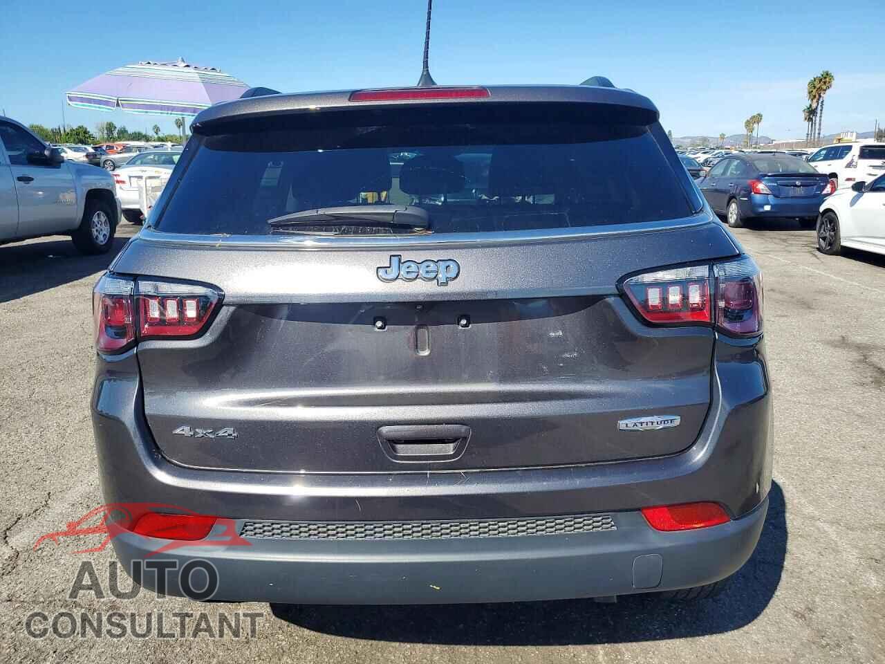 JEEP COMPASS 2022 - 3C4NJDBB2NT184005