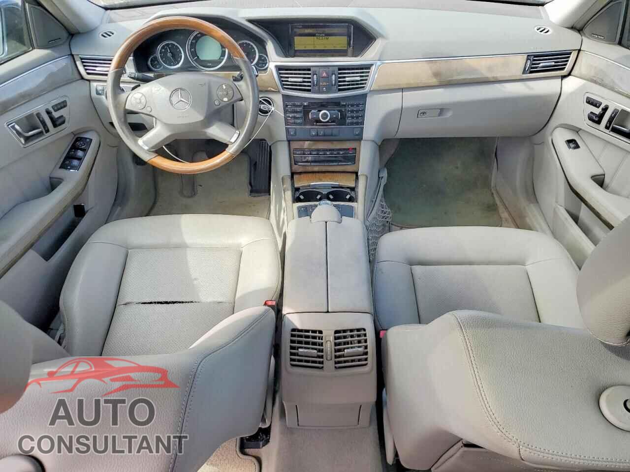 MERCEDES-BENZ E-CLASS 2010 - WDDHF8HB0AA192351