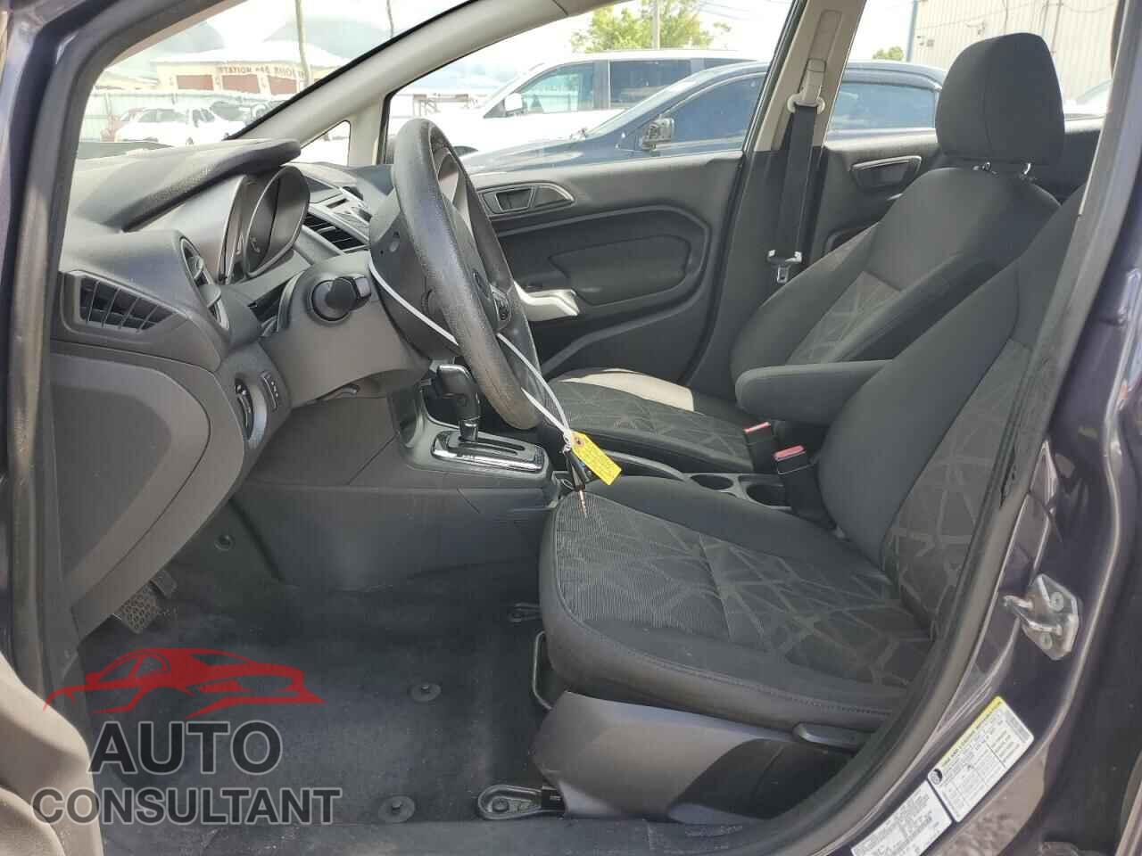 FORD FIESTA 2013 - 3FADP4EJ5DM164584