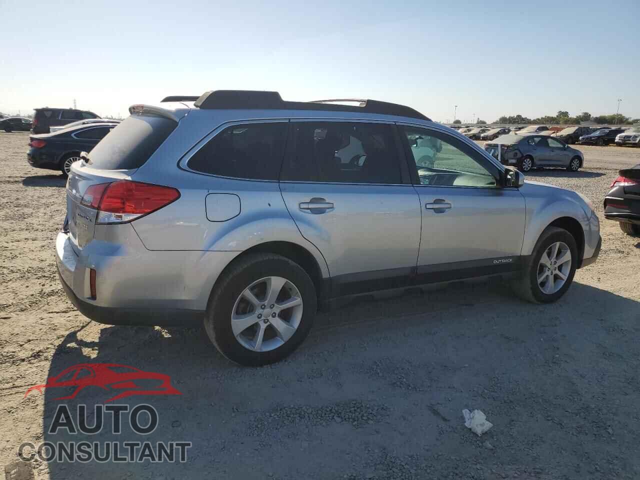 SUBARU OUTBACK 2013 - 4S4BRBCC4D3222055