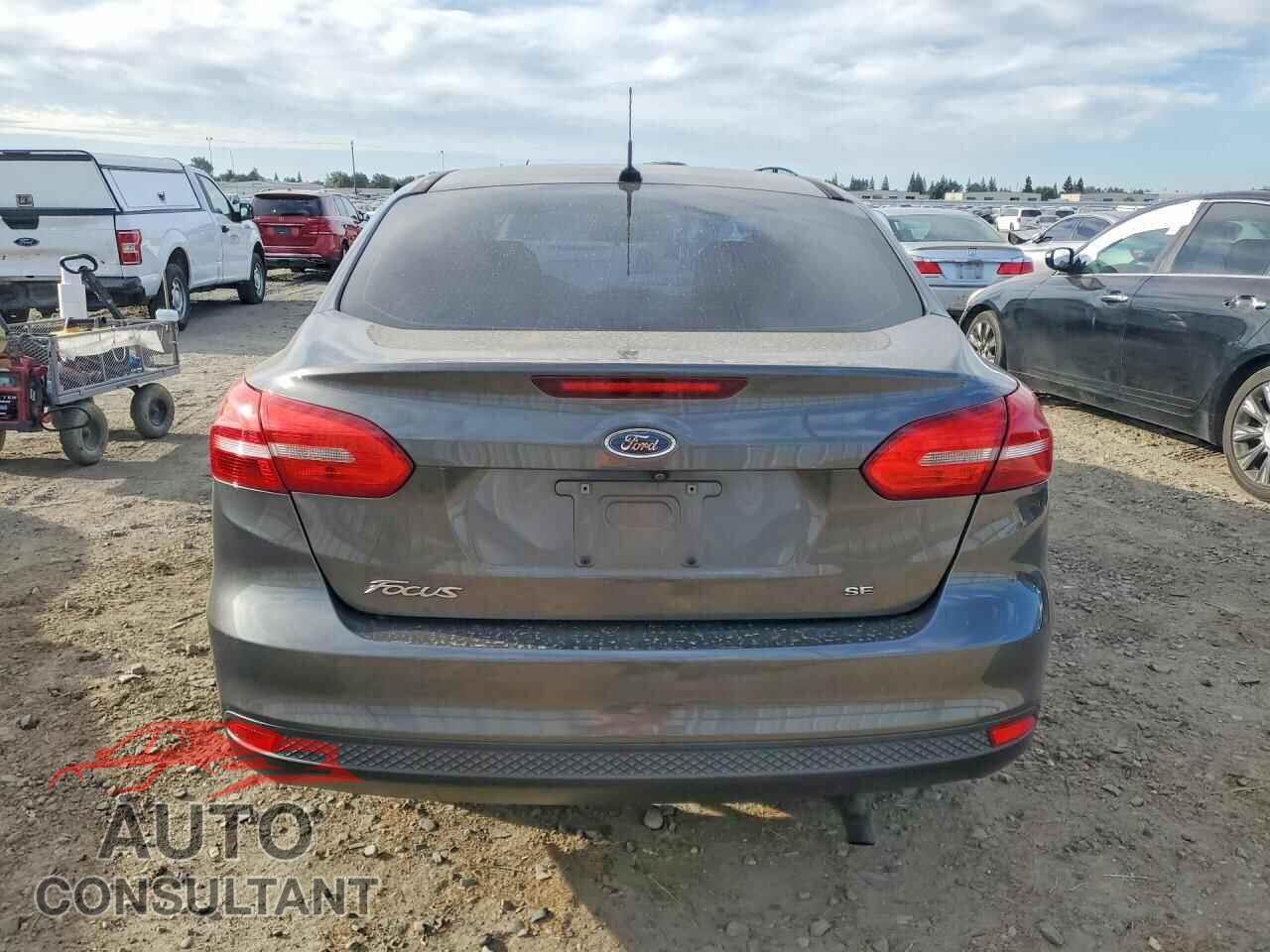 FORD FOCUS 2016 - 1FADP3F23GL346369