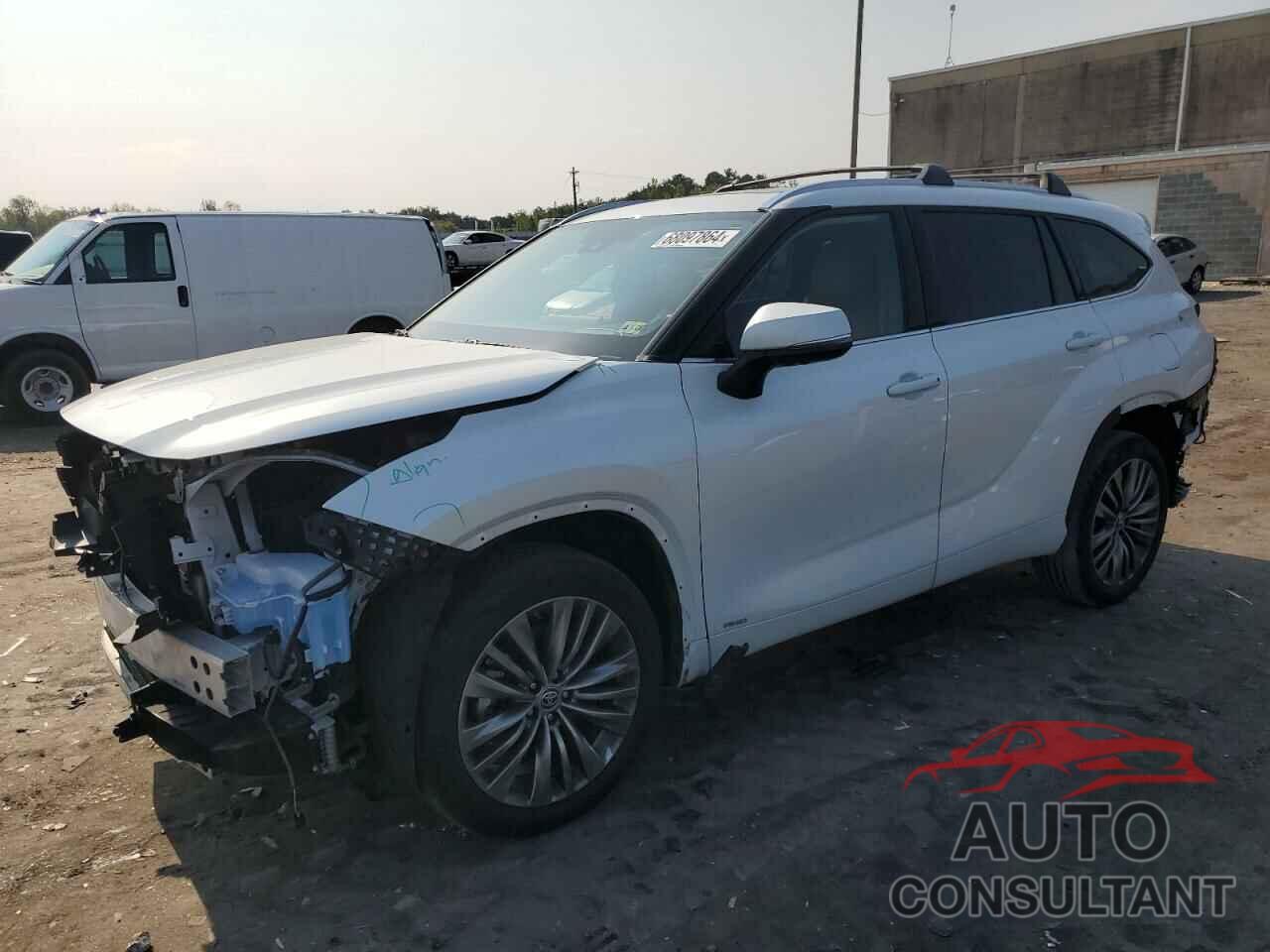 TOYOTA HIGHLANDER 2022 - 5TDEBRCH1NS075980