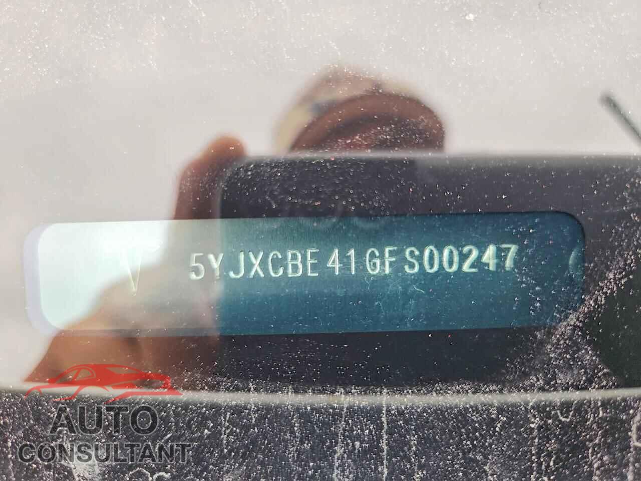 TESLA MODEL X 2016 - 5YJXCBE41GFS00247
