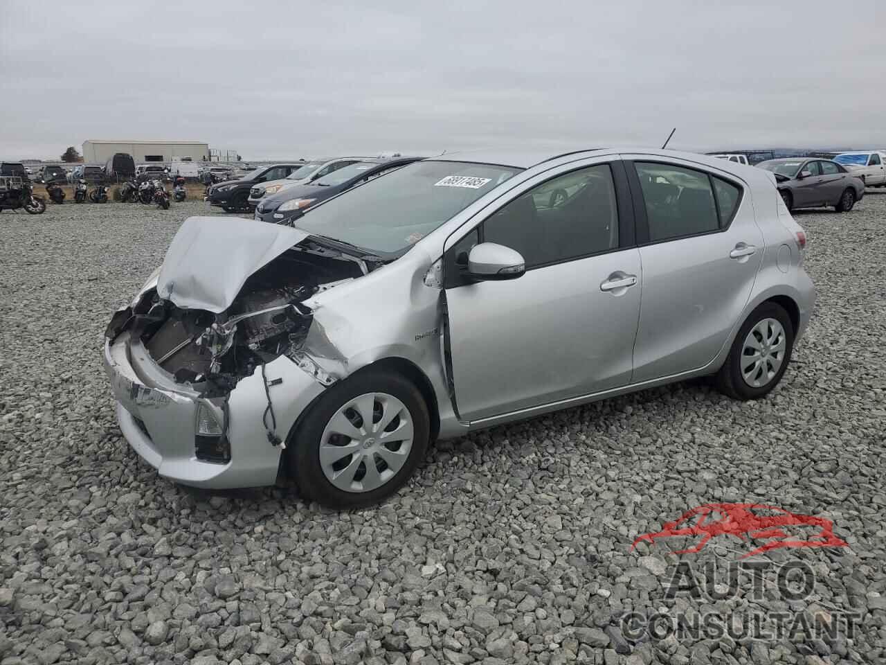 TOYOTA PRIUS 2012 - JTDKDTB31C1015899