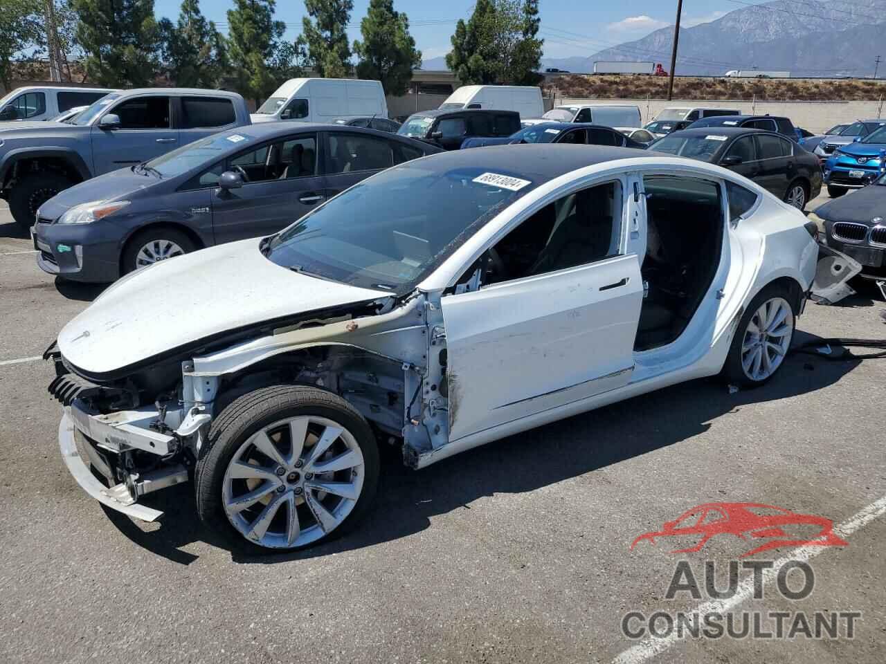 TESLA MODEL 3 2020 - 5YJ3E1EB5LF621304