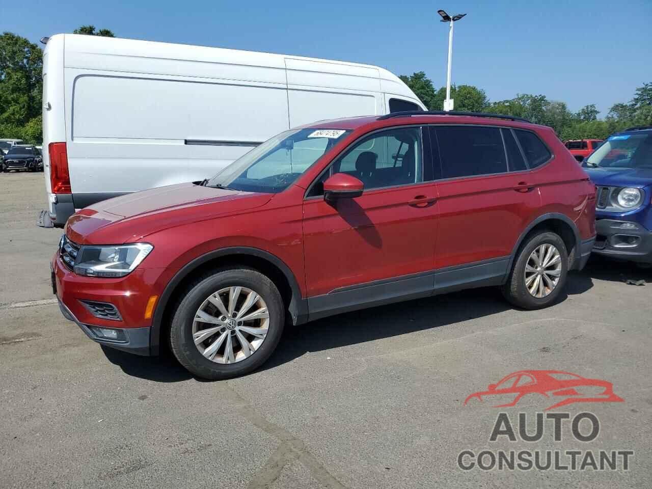 VOLKSWAGEN TIGUAN 2018 - 3VV1B7AX3JM040916