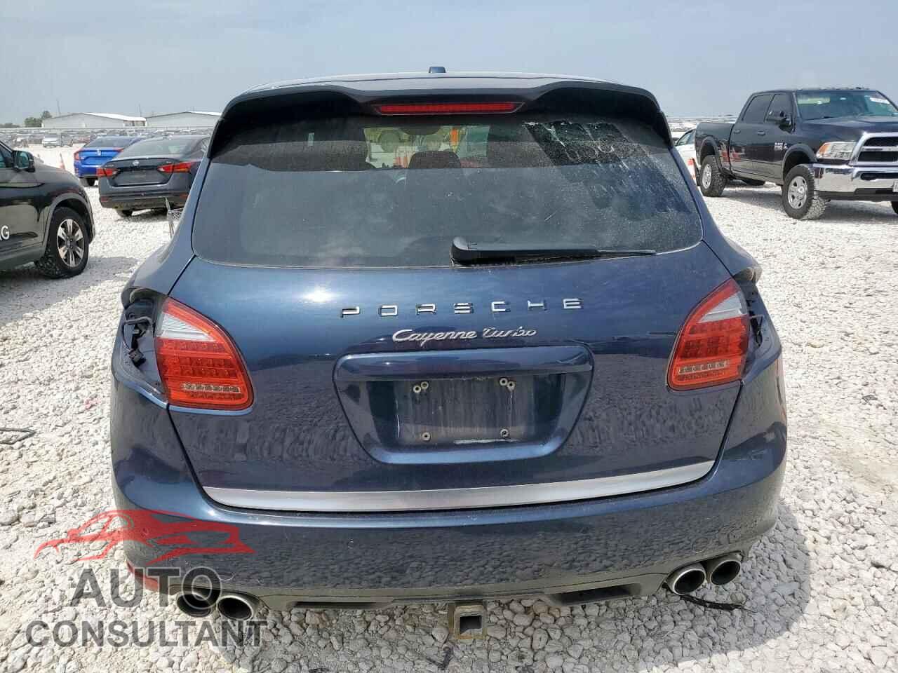 PORSCHE CAYENNE 2012 - WP1AC2A24CLA80945