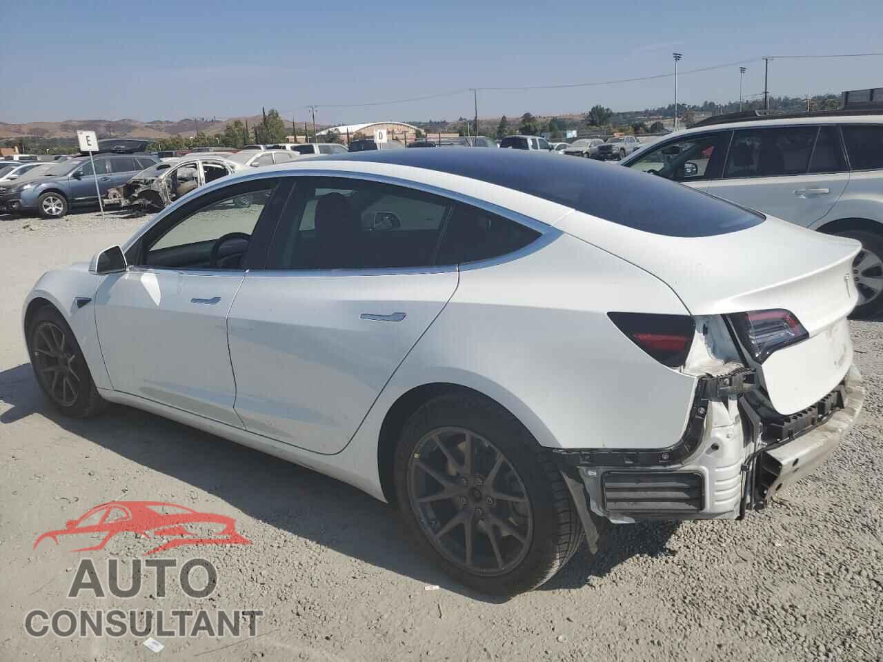 TESLA MODEL 3 2018 - 5YJ3E1EA7JF041623