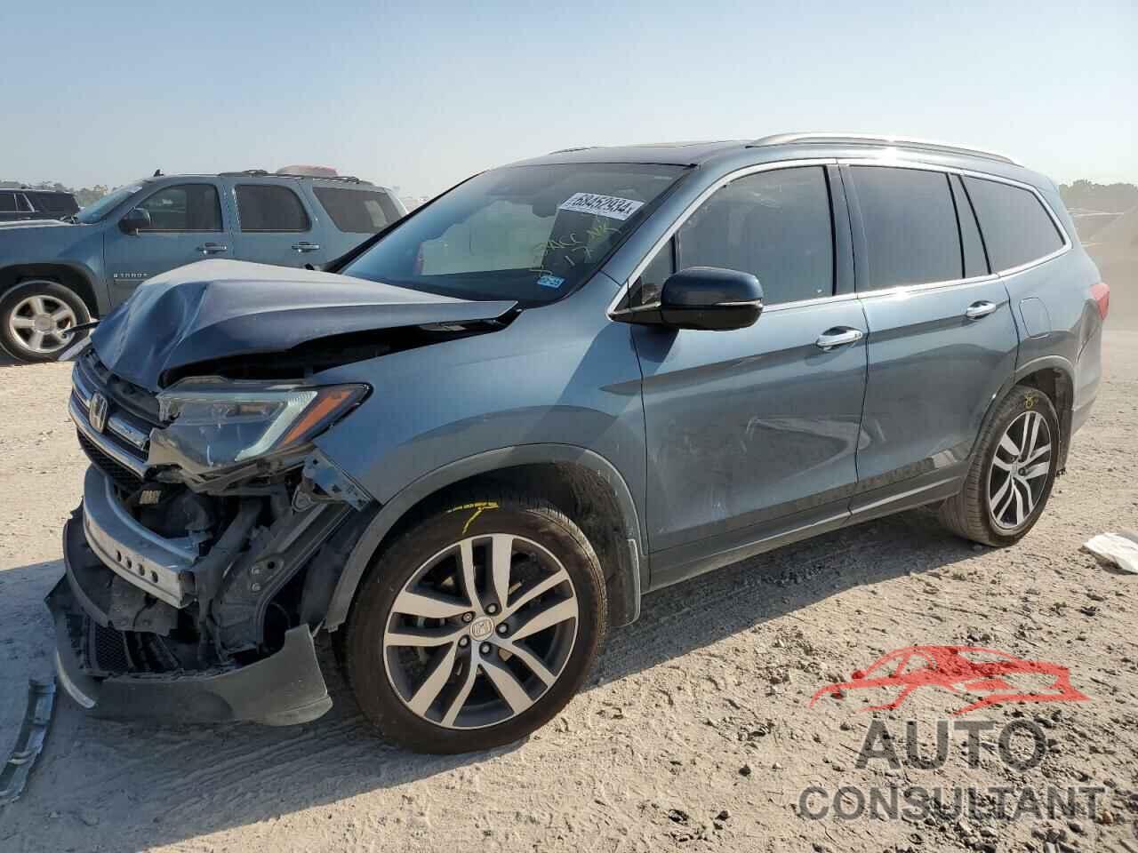 HONDA PILOT 2017 - 5FNYF6H98HB102005