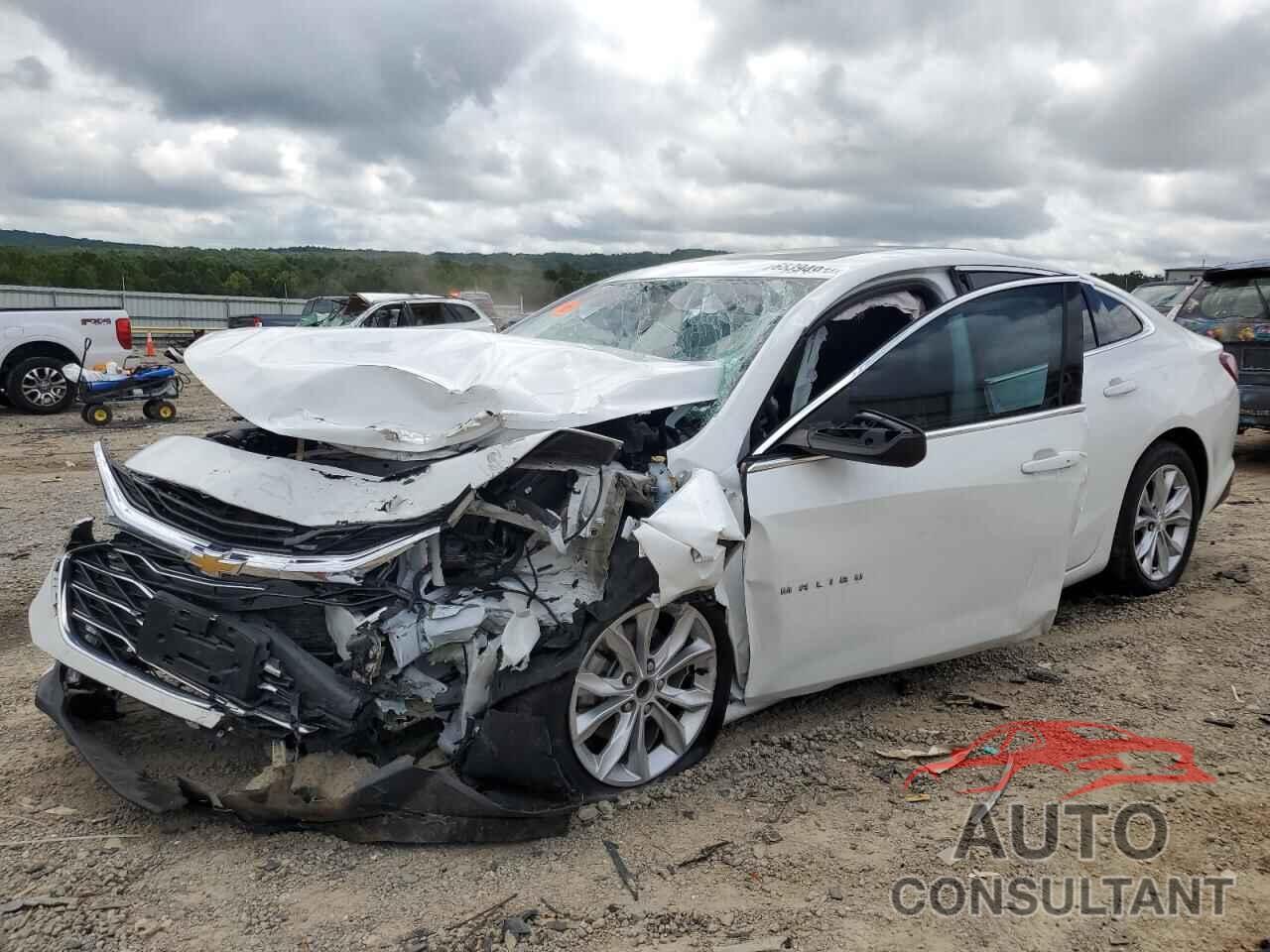 CHEVROLET MALIBU 2021 - 1G1ZD5ST8MF064248