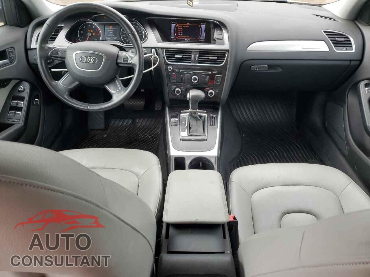 AUDI A4 2013 - WAUFFAFL0DN019038