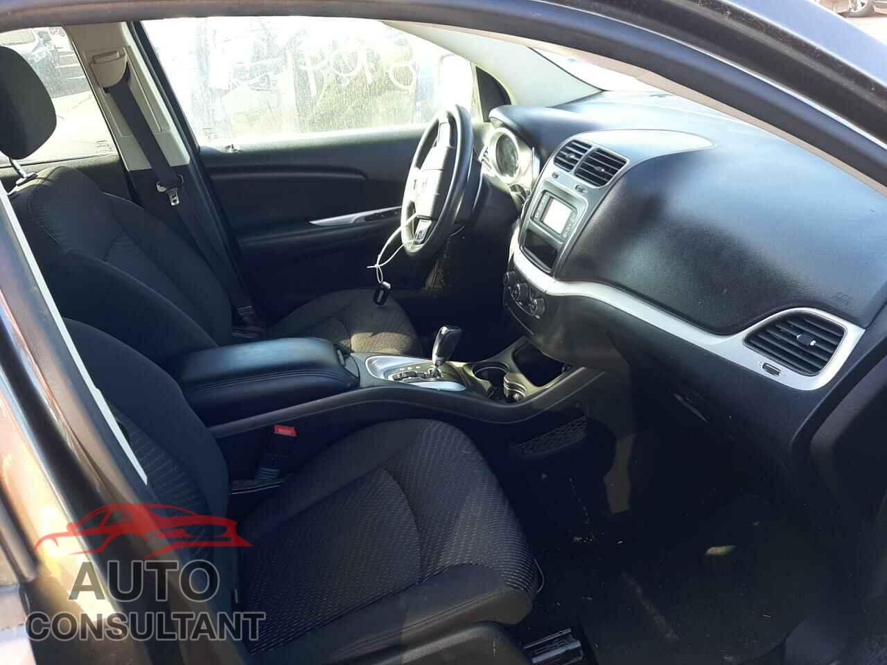 DODGE JOURNEY 2017 - 3C4PDCBB5HT588446