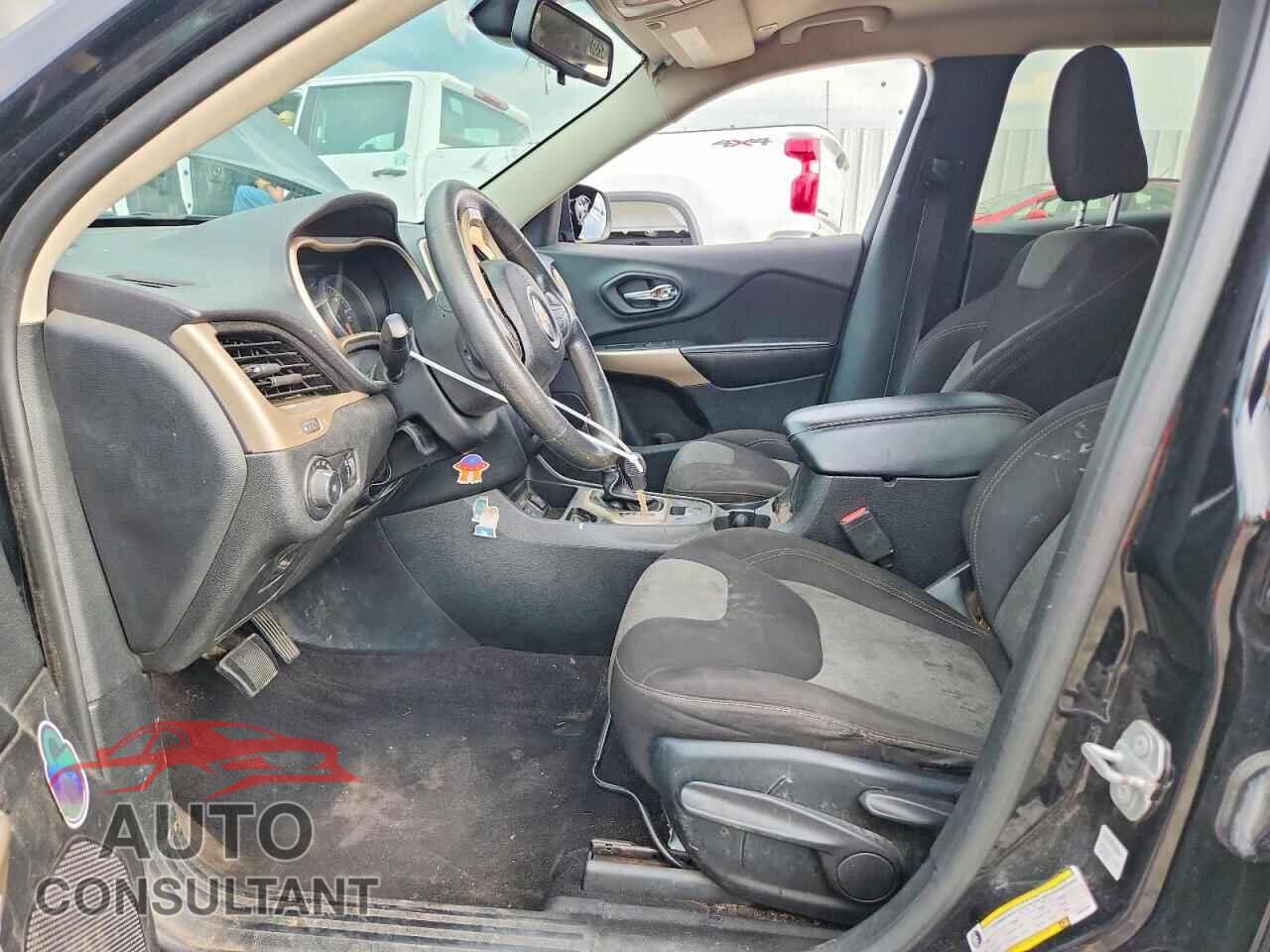 JEEP CHEROKEE 2018 - 1C4PJLCB7JD563390