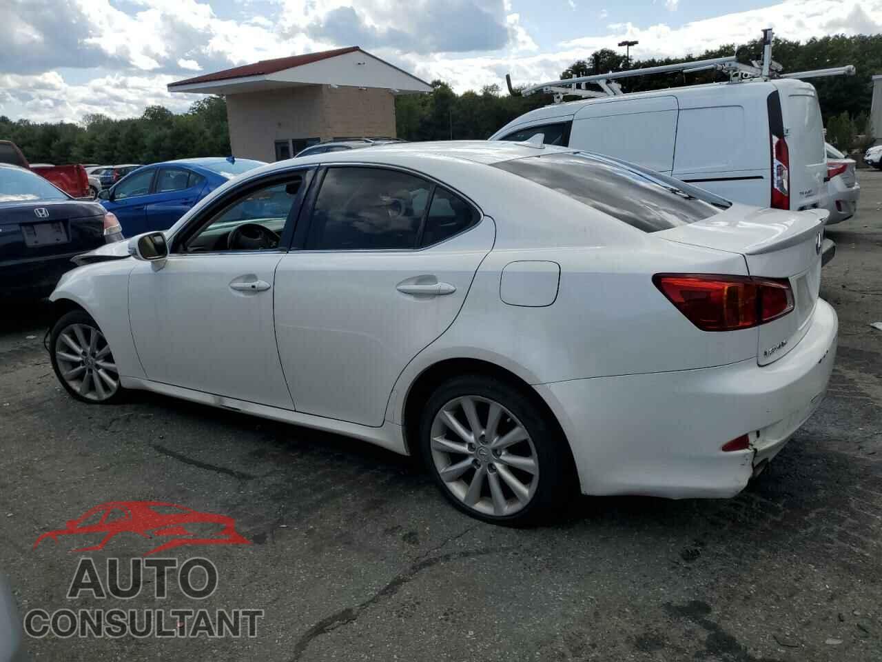 LEXUS IS 2010 - JTHCF5C22A2033348