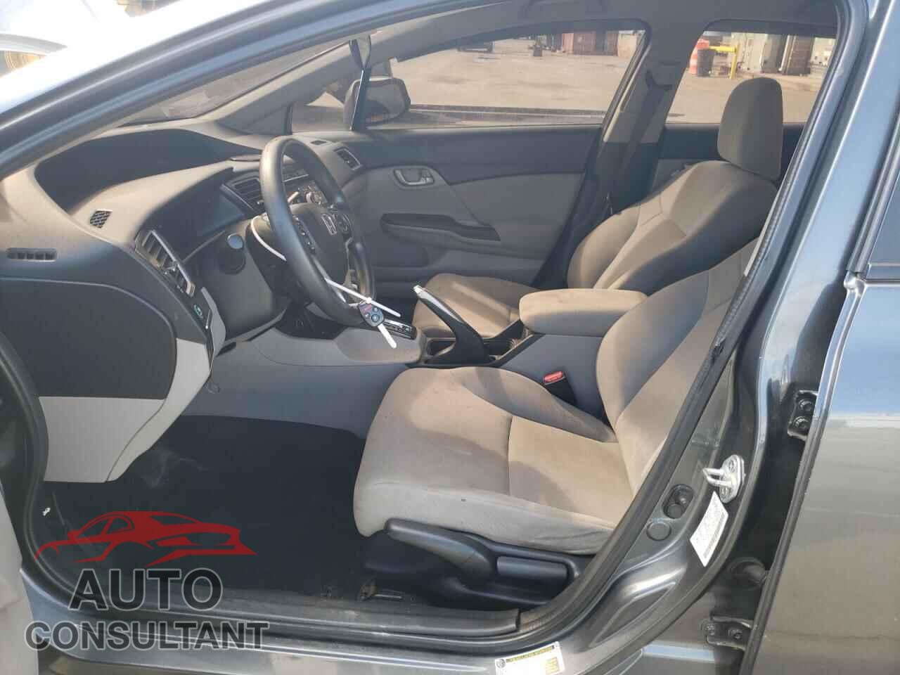 HONDA CIVIC 2013 - 2HGFB2F50DH559960