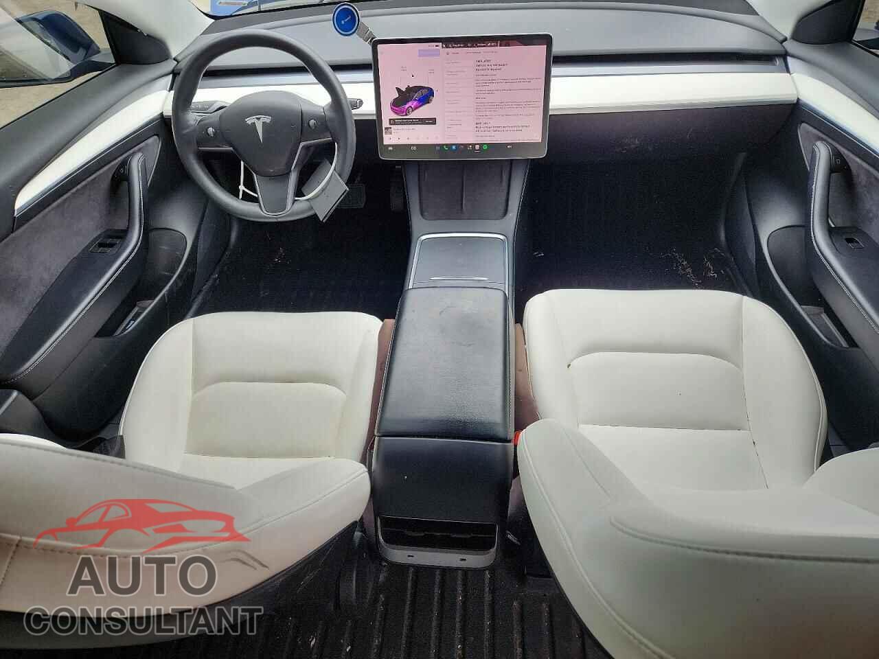 TESLA MODEL 3 2021 - 5YJ3E1EB2MF057175