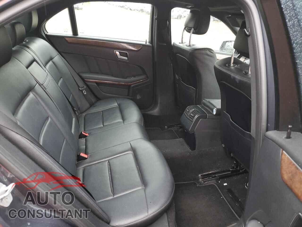 MERCEDES-BENZ E-CLASS 2012 - WDDHF8JB1CA636057
