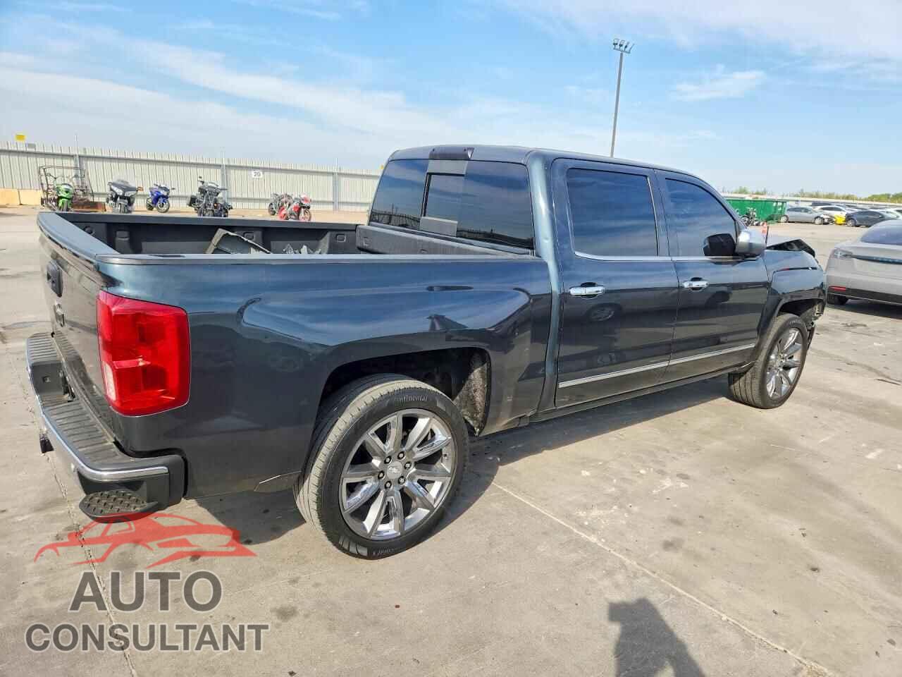 CHEVROLET SILVERADO 2018 - 3GCPCSEC1JG558330