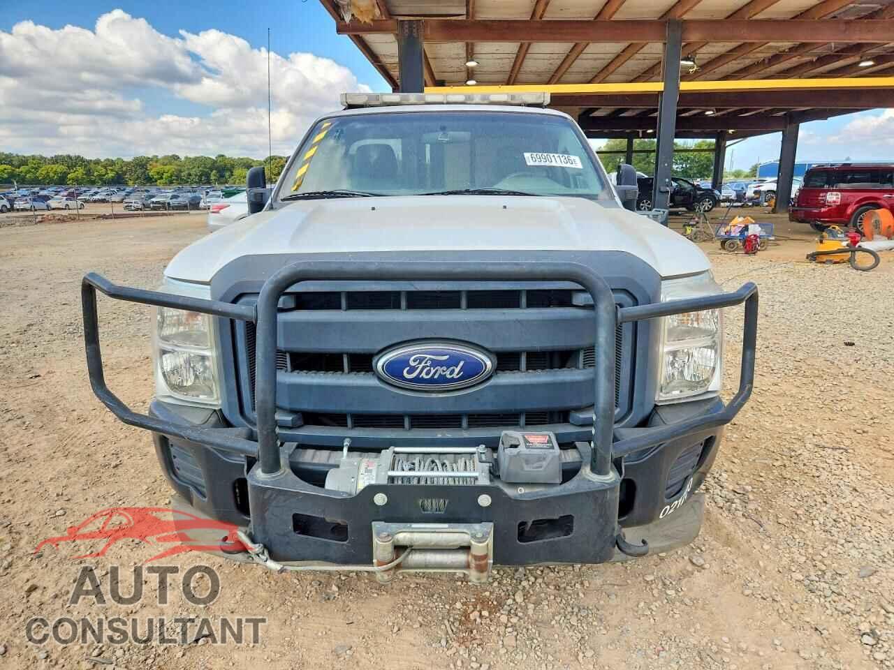 FORD F250 2012 - 1FTBF2B68CEC32406