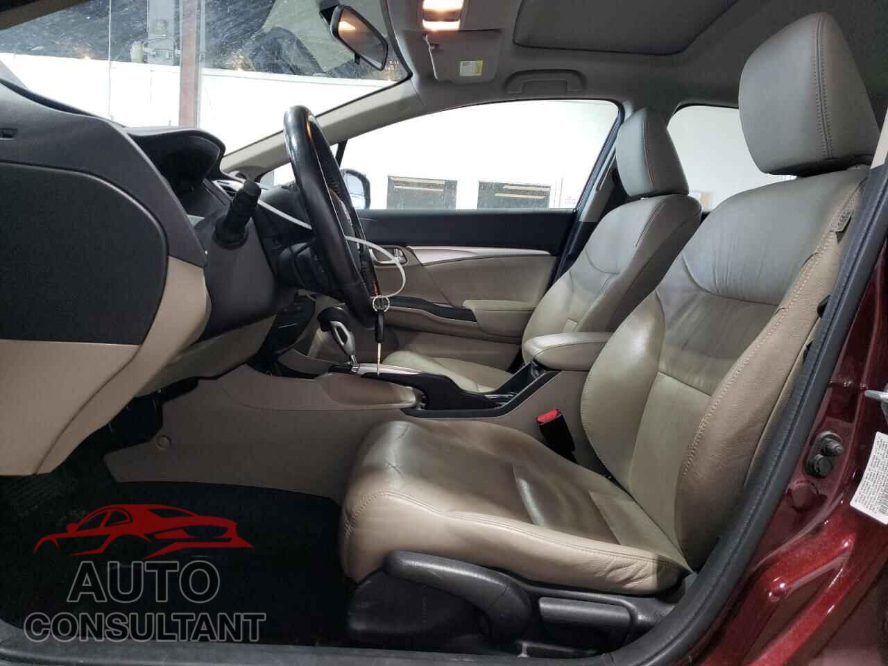 HONDA CIVIC 2013 - 19XFB2F96DE029070