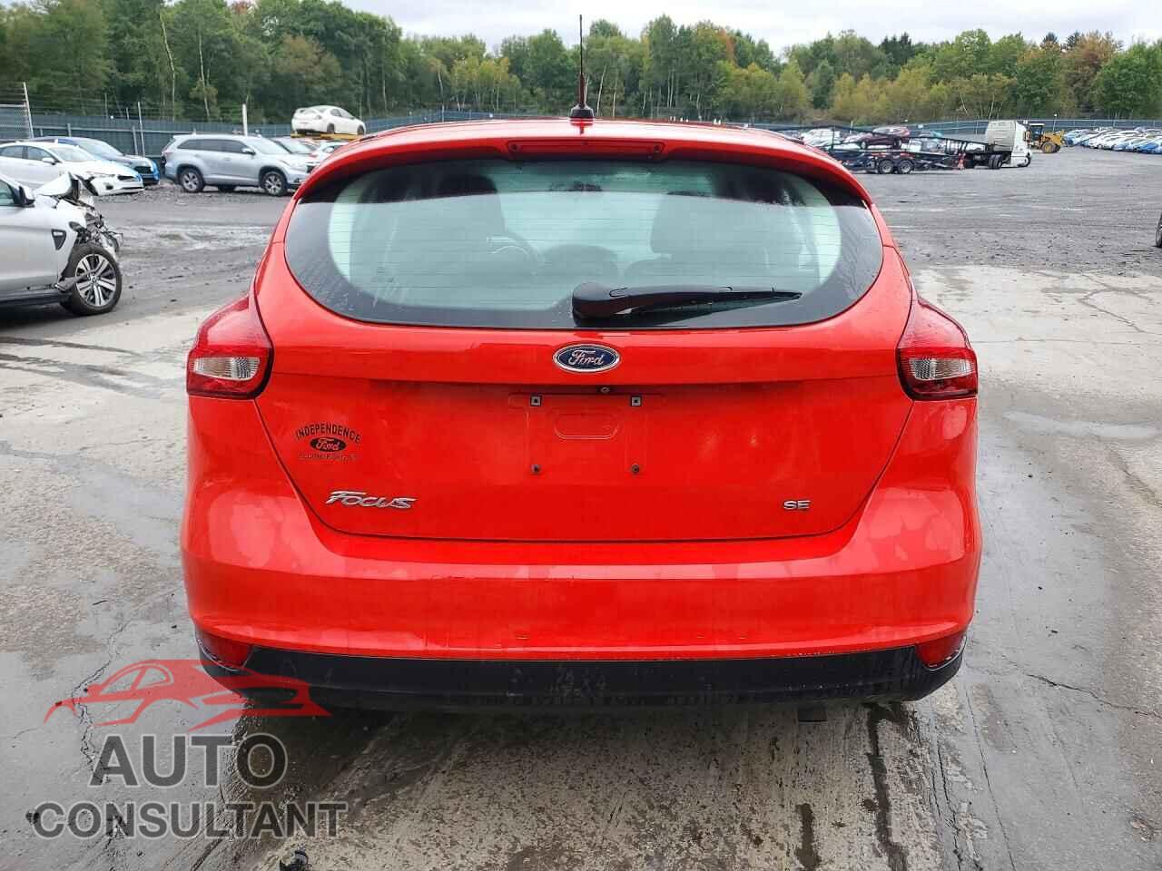 FORD FOCUS 2017 - 1FADP3K28HL232732