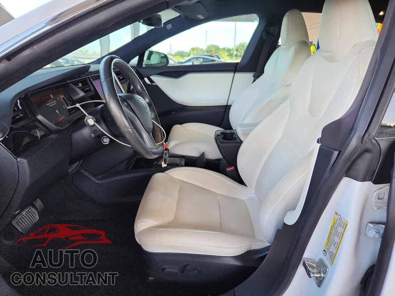 TESLA MODEL S 2020 - 5YJSA1E29LF409299