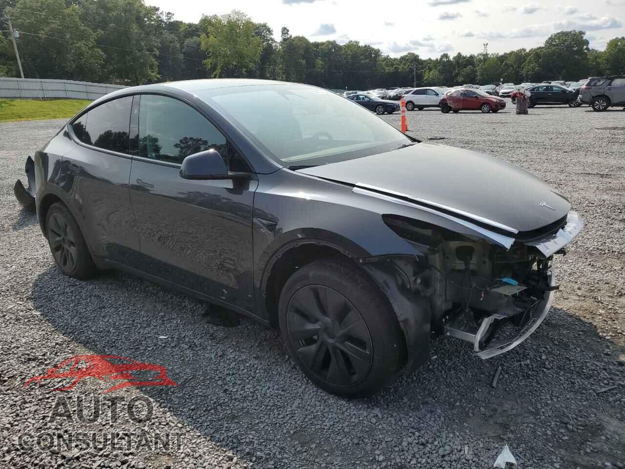 TESLA MODEL Y 2024 - 7SAYGDEDXRF098909