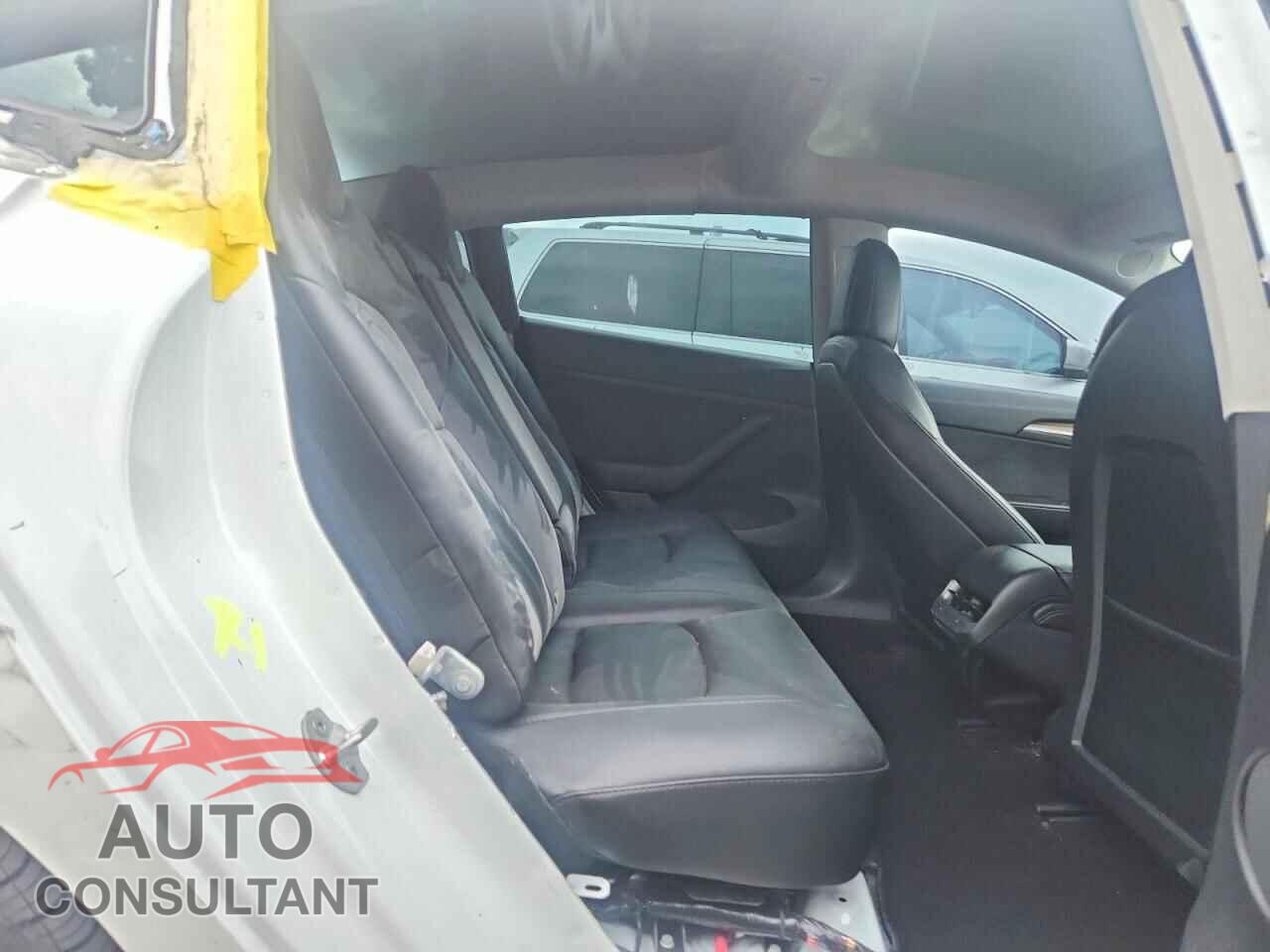 TESLA MODEL 3 2022 - 5YJ3E1EB8NF226892
