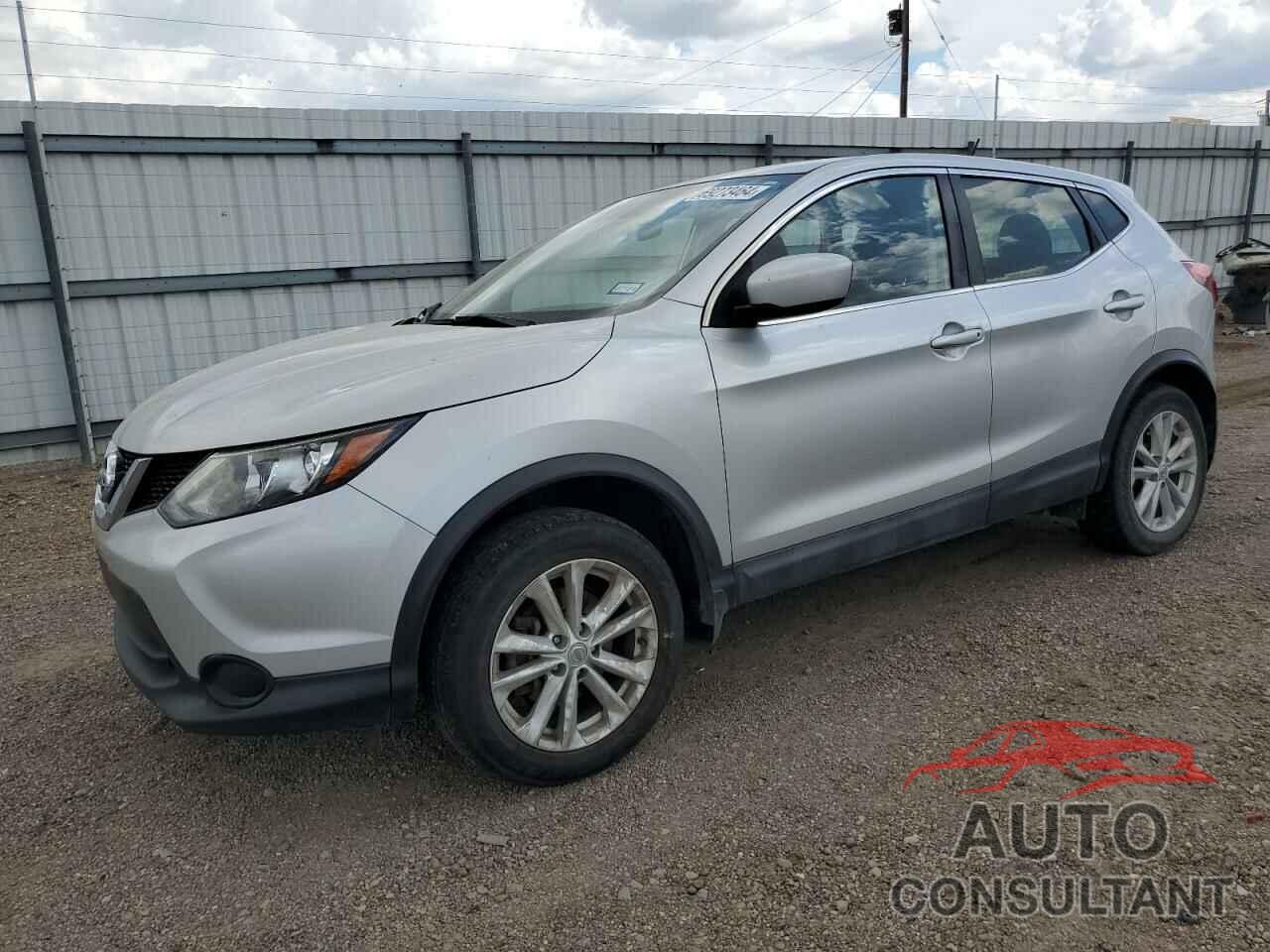 NISSAN ROGUE 2017 - JN1BJ1CP3HW022994