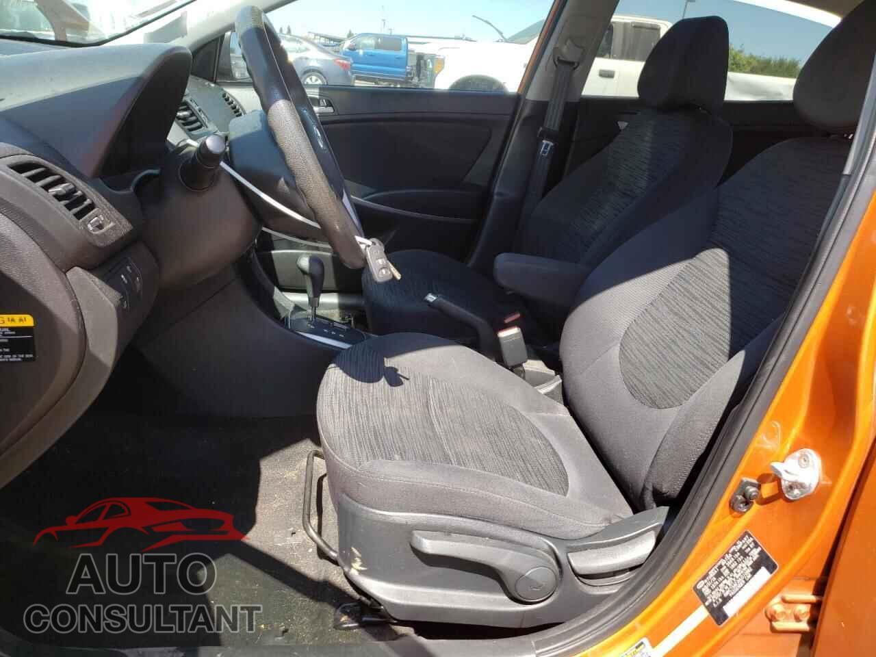 HYUNDAI ACCENT 2017 - KMHCT5AE3HU310882