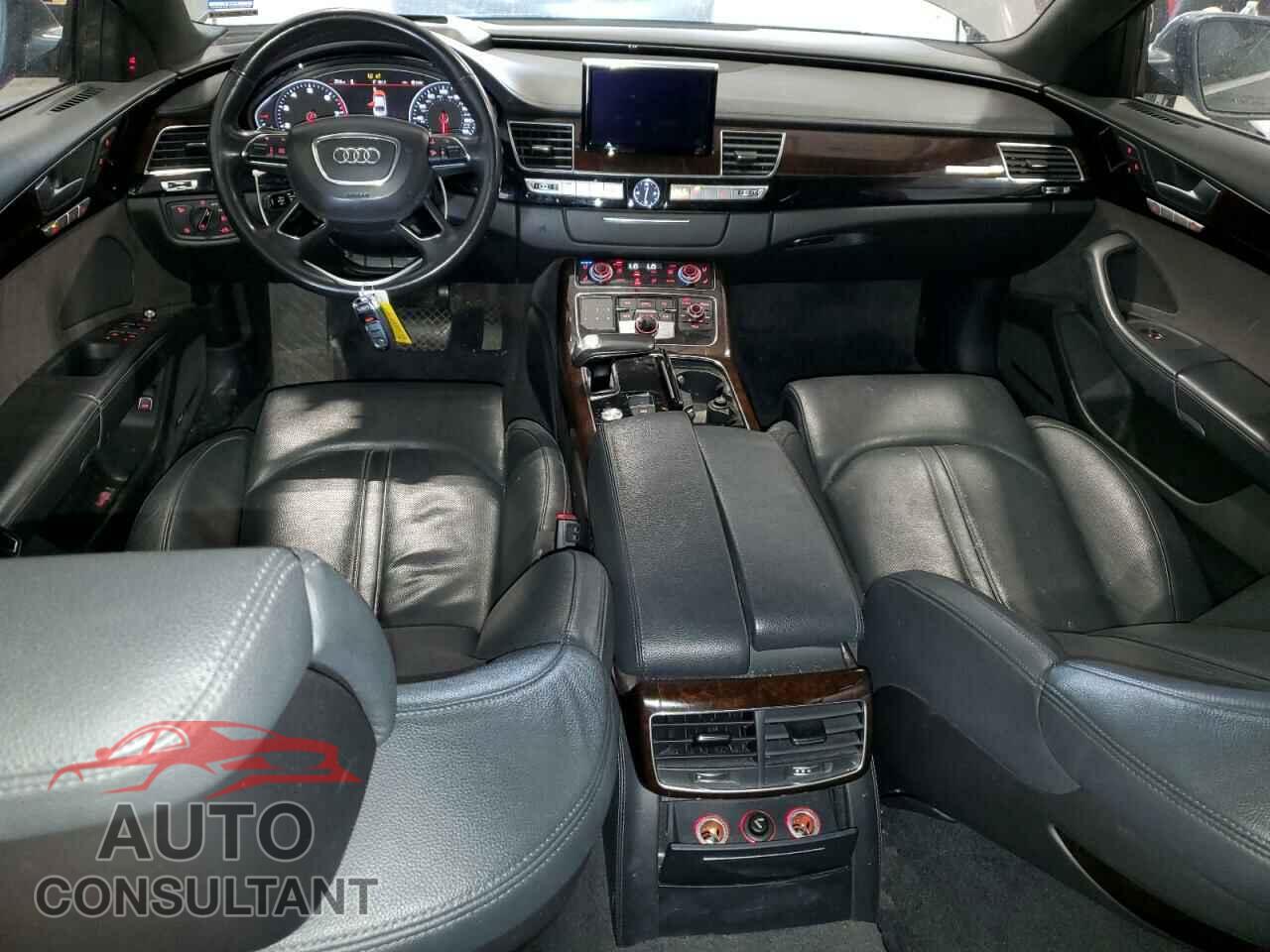 AUDI A8 2017 - WAU44AFDXHN009967