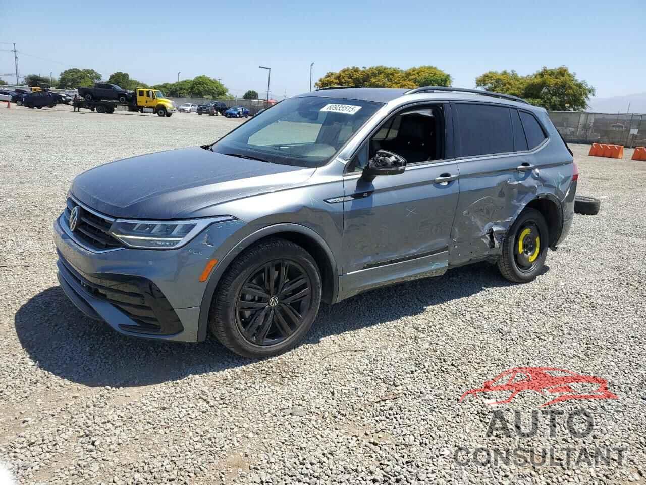 VOLKSWAGEN TIGUAN 2022 - 3VVCB7AX5NM126601