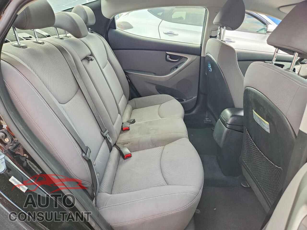 HYUNDAI ELANTRA 2014 - KMHDH4AE2EU172425
