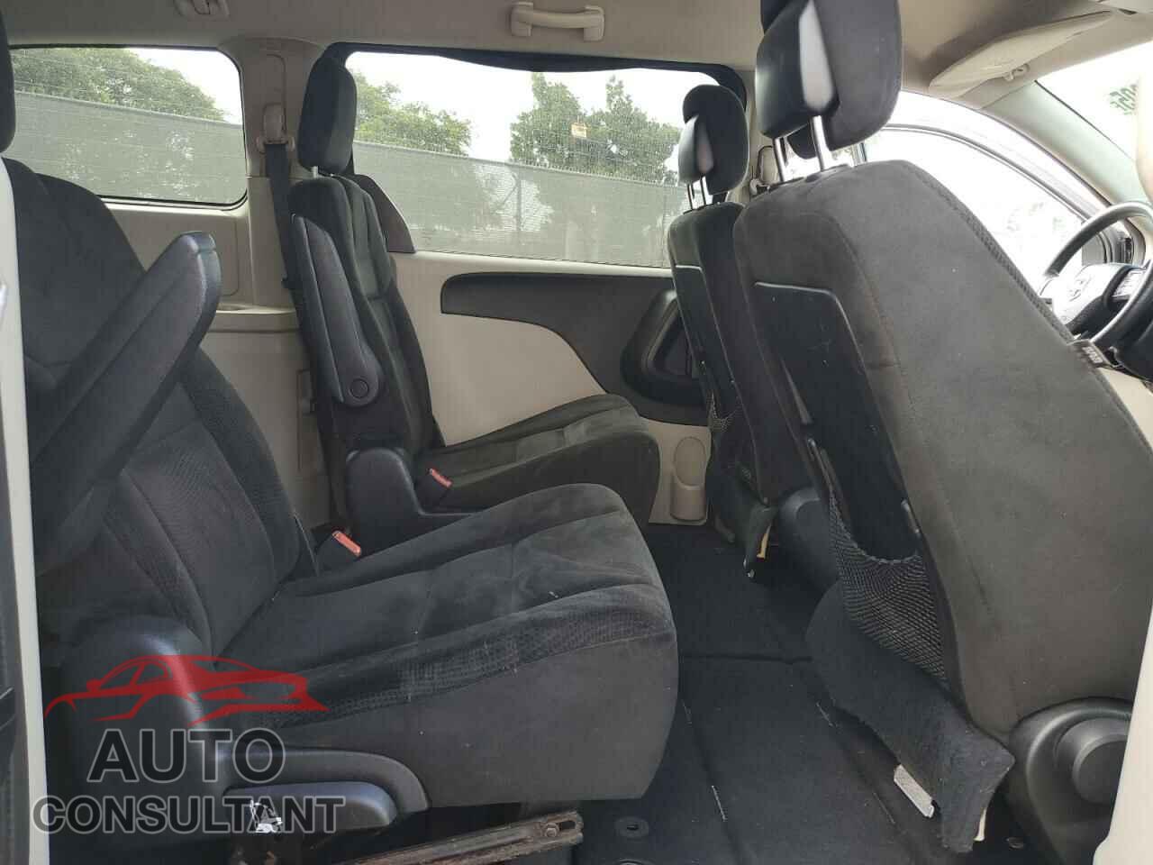 DODGE CARAVAN 2015 - 2C4RDGBG8FR682087