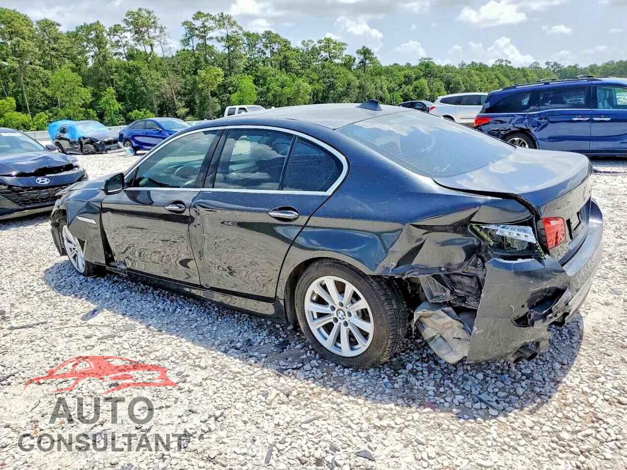 BMW 5 SERIES 2014 - WBA5A5C55ED500577