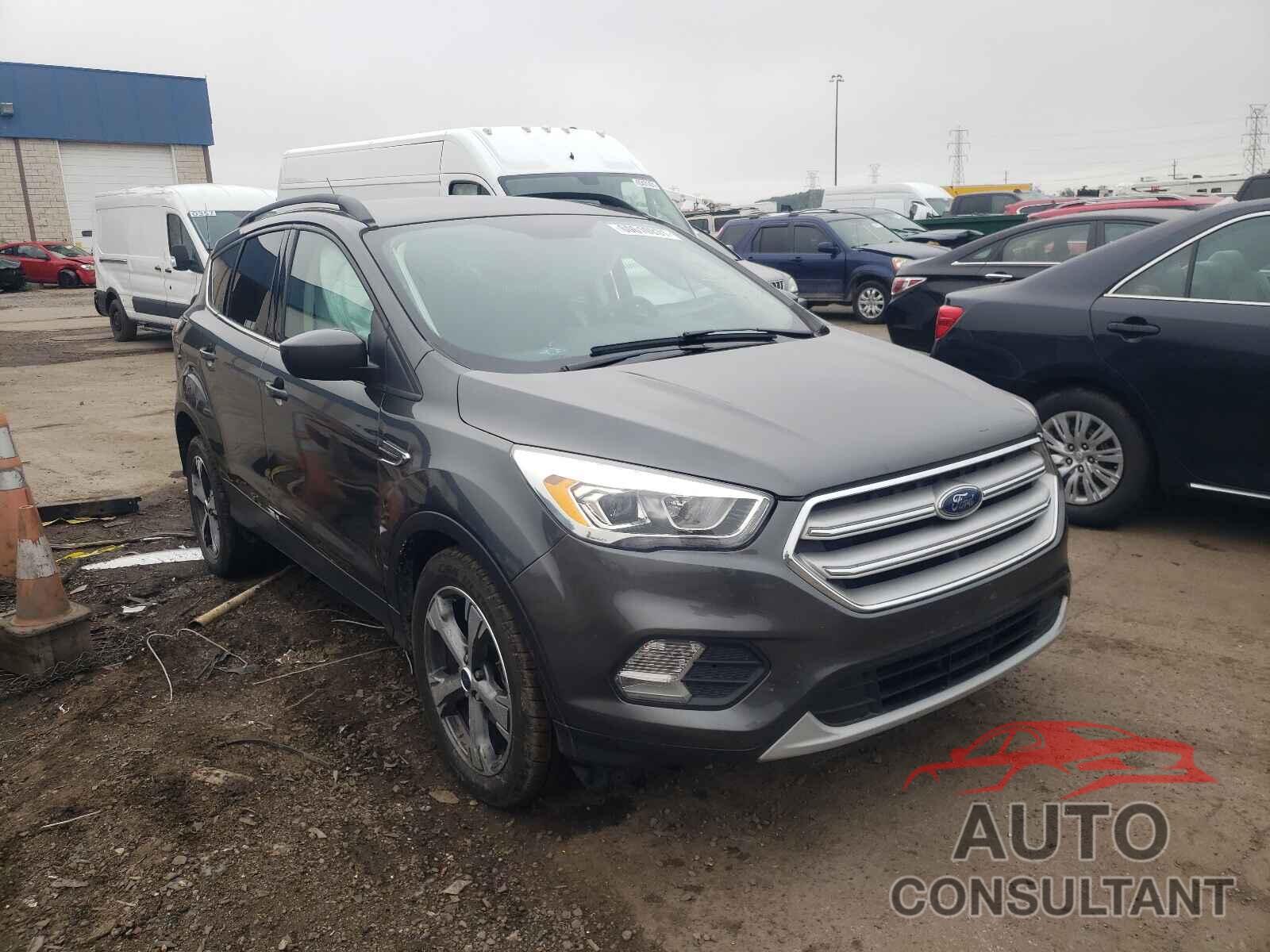 FORD ESCAPE 2017 - 1FMCU0GD0HUC77225