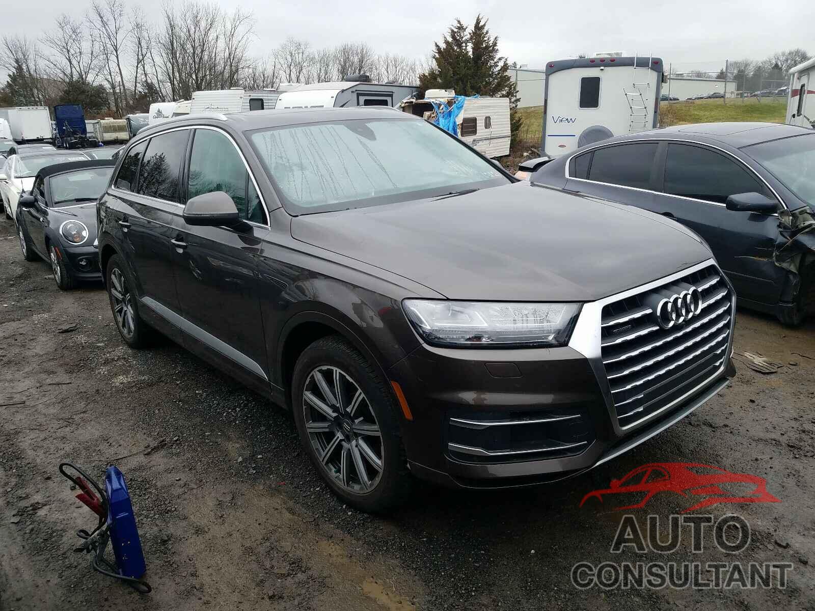 AUDI Q7 2019 - WA1LHAF7XKD025171