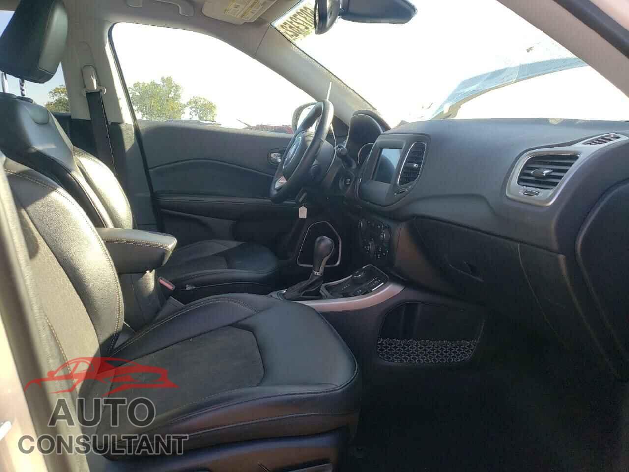 JEEP COMPASS 2017 - 3C4NJDBB9HT656138