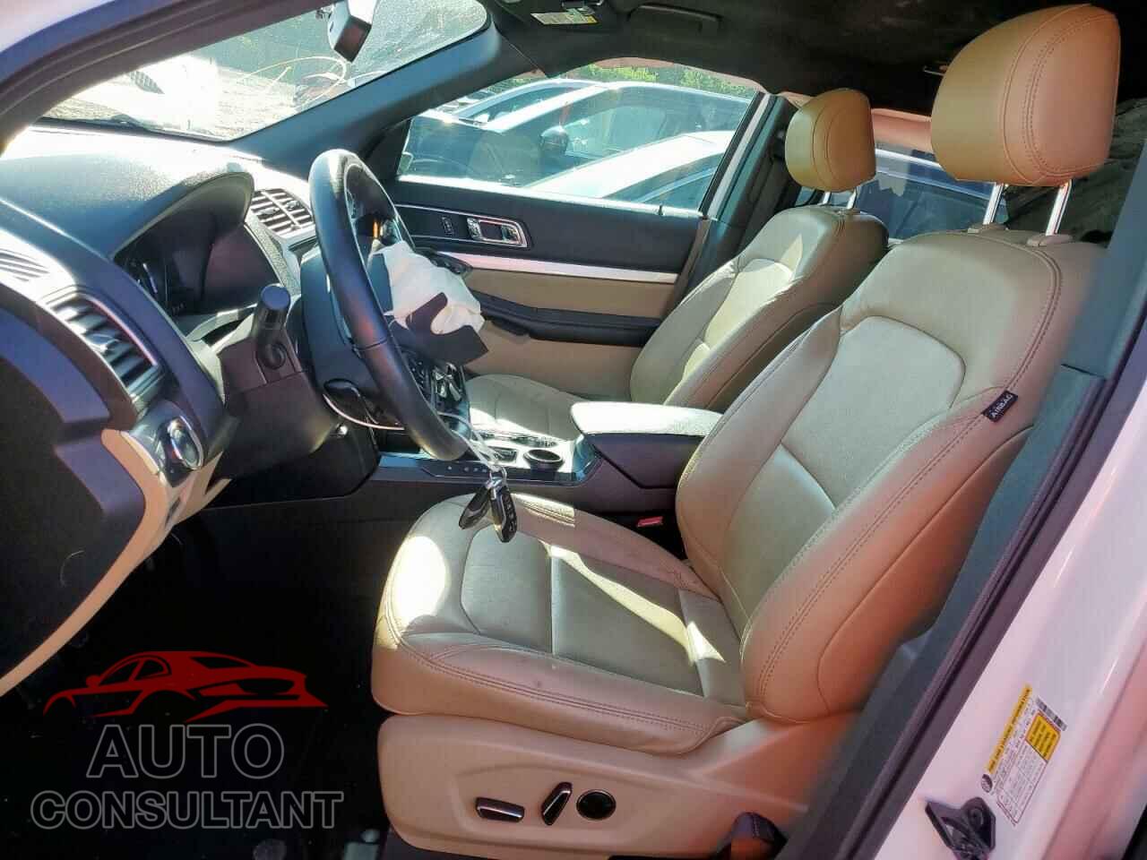 FORD EXPLORER 2017 - 1FM5K7D81HGA26890