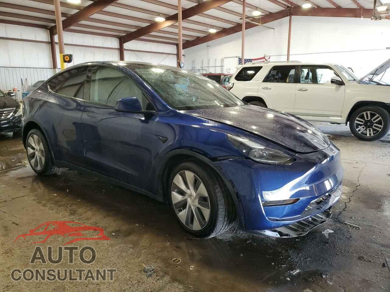 TESLA MODEL Y 2024 - 7SAYGDEE7RA229770