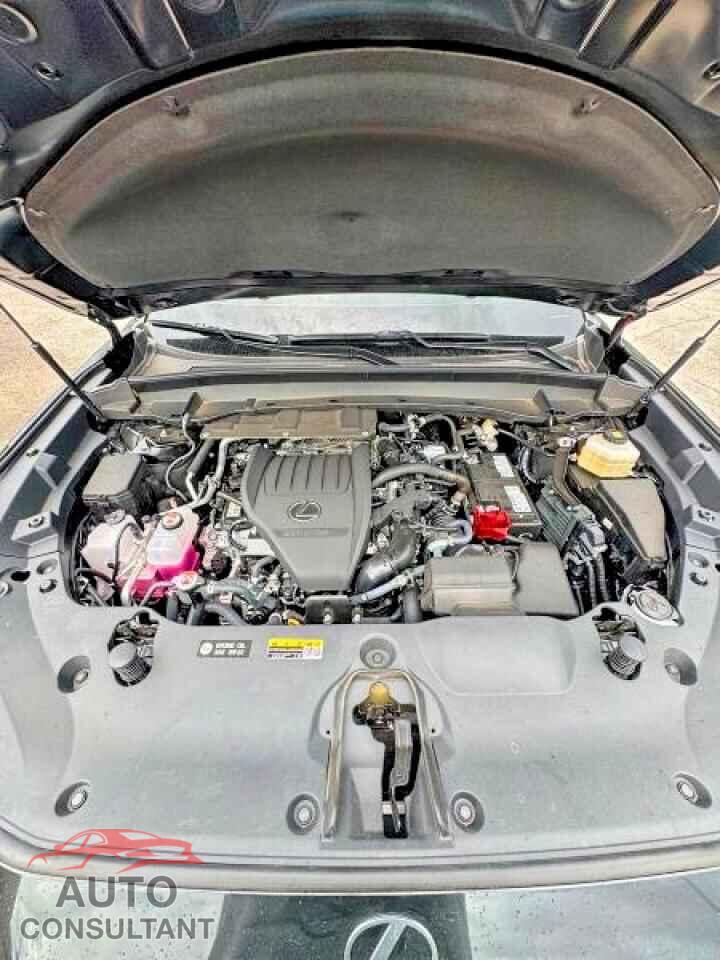 LEXUS UNKNOWN 2026 - 5TDAAAA68TS021030